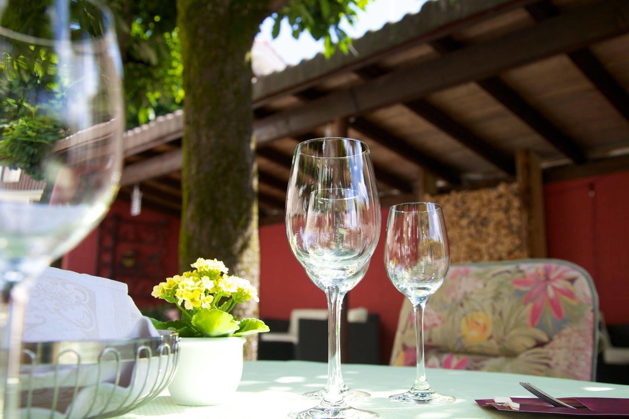 Hotel Garni Rosslipost Unteriberg エクステリア 写真